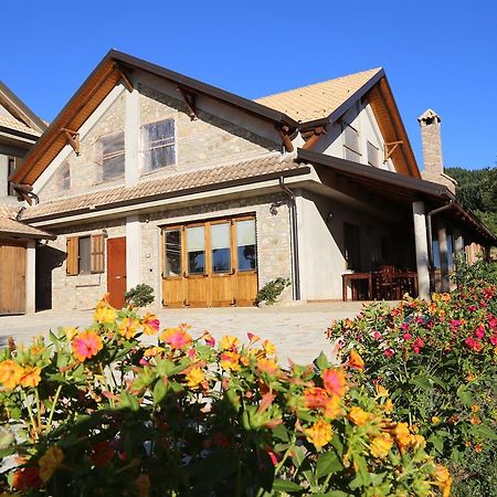 Agriturismo Pirara Sant'Angelo  Ngoại thất bức ảnh